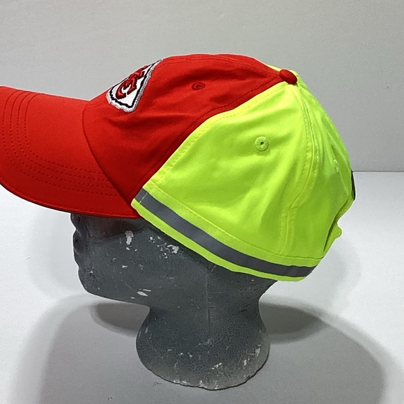 Kansas City Chiefs Snapback Hat And Earplugs NFL Buffalo Outdoors Brand - Picture 4 of 8